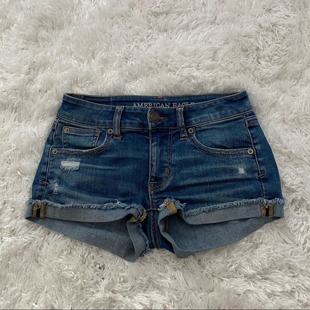 AMERICAN EAGLE 🦅 JEAN SHORTS